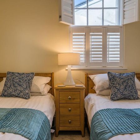 Trinity Mews Apartment Torquay Bagian luar foto