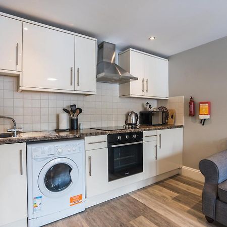 Trinity Mews Apartment Torquay Bagian luar foto