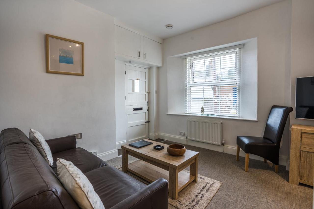 Trinity Mews Apartment Torquay Bagian luar foto