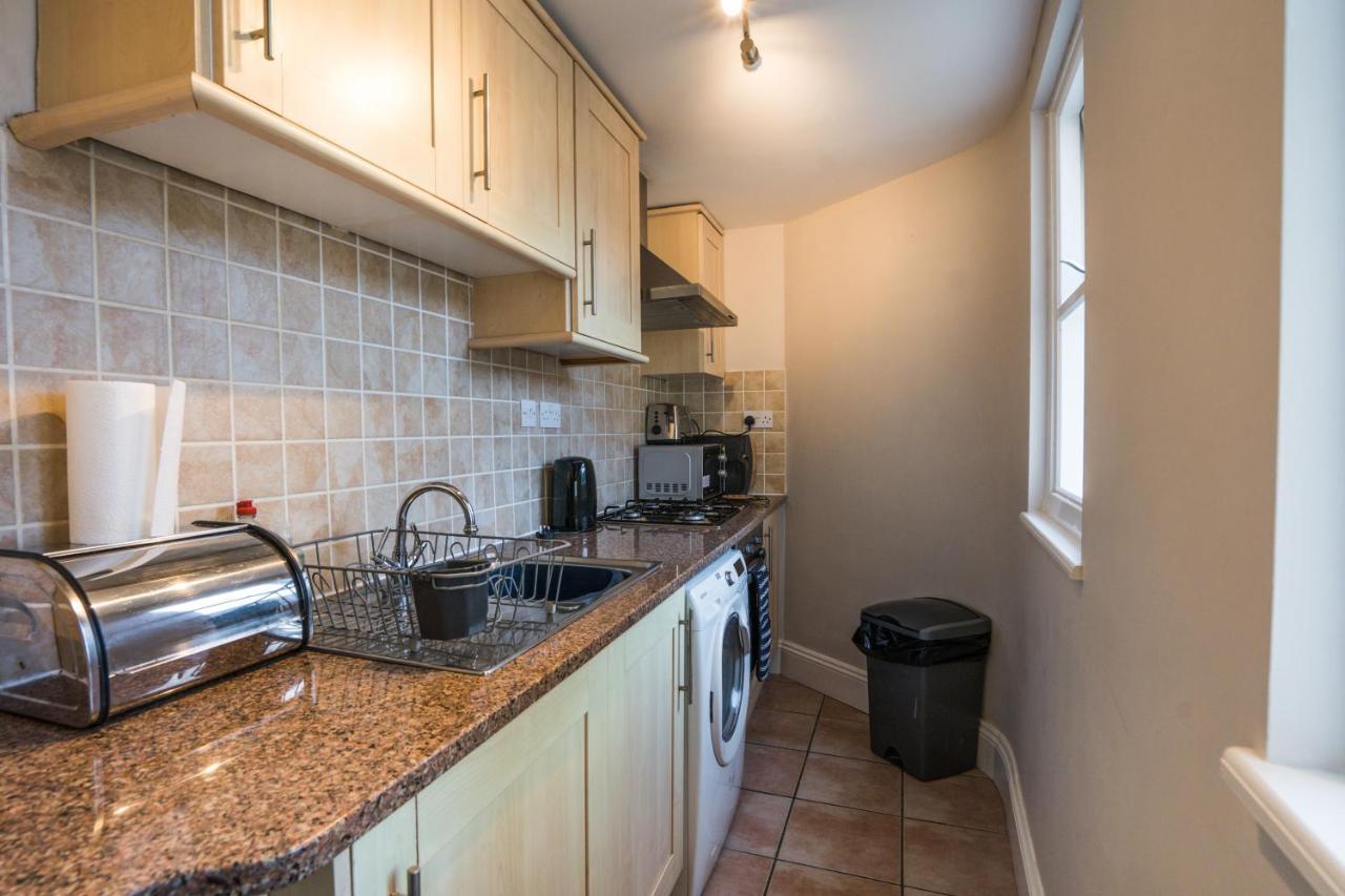 Trinity Mews Apartment Torquay Bagian luar foto