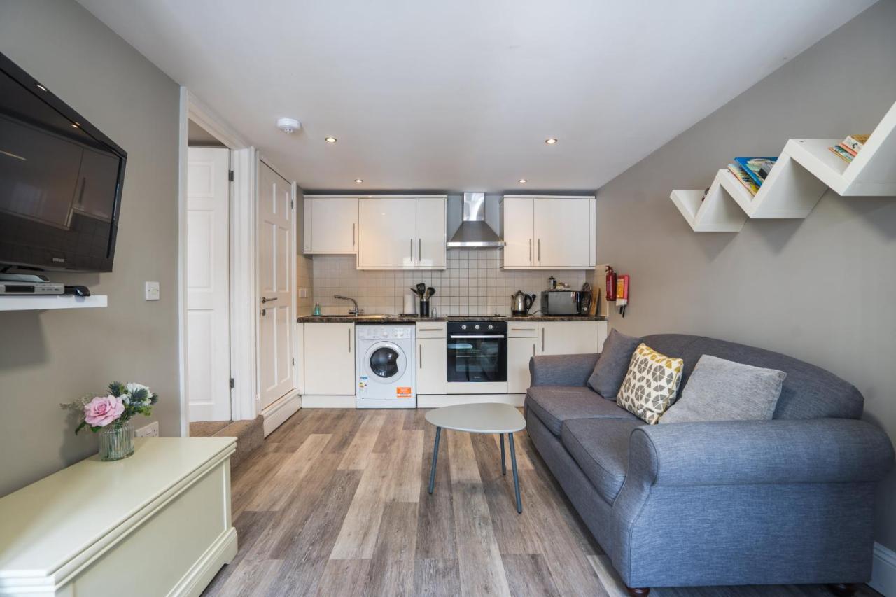 Trinity Mews Apartment Torquay Bagian luar foto
