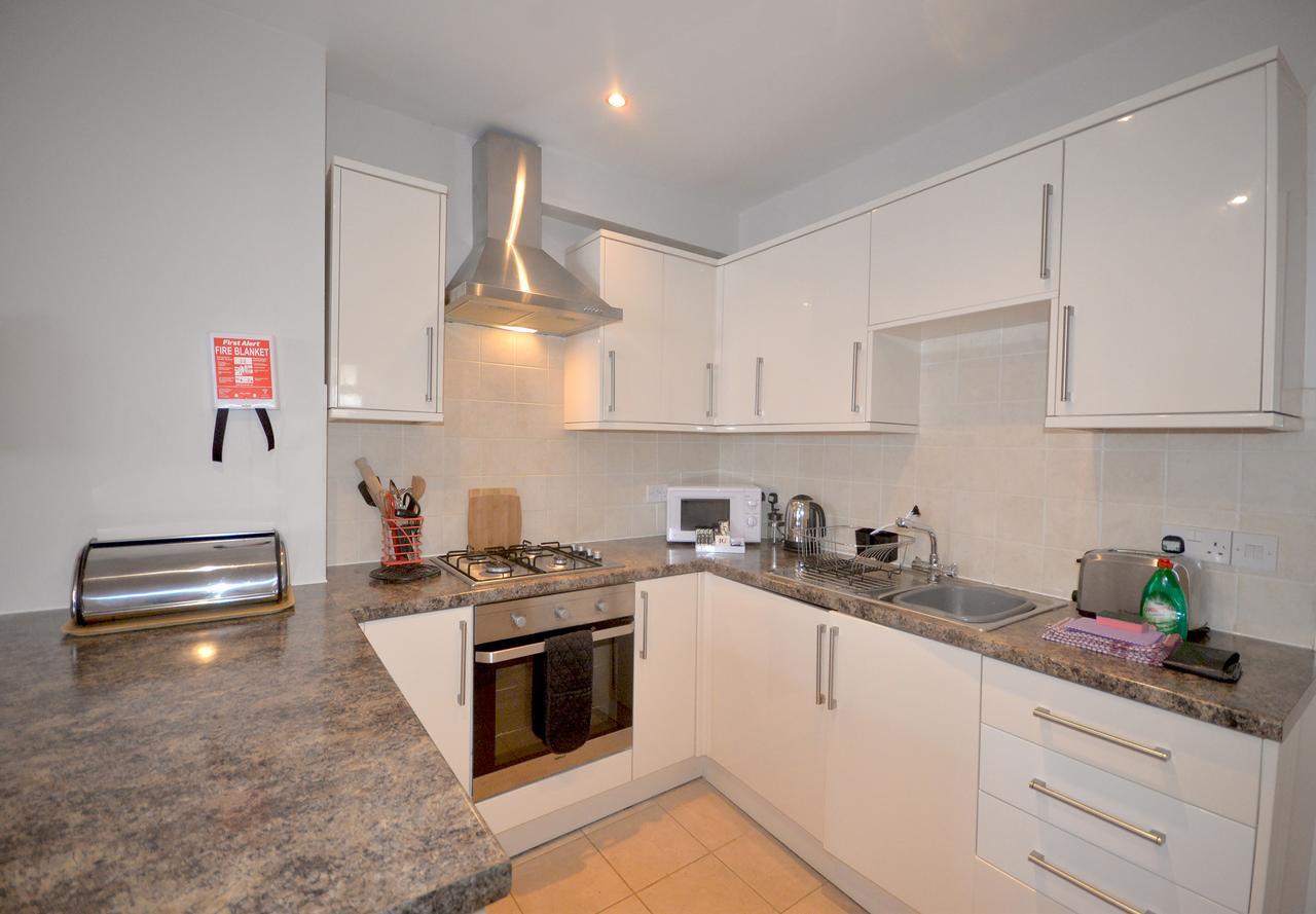 Trinity Mews Apartment Torquay Bagian luar foto